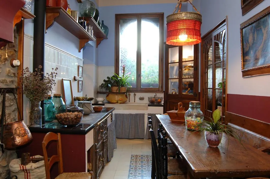Casa Leonardo Guest House Senterada