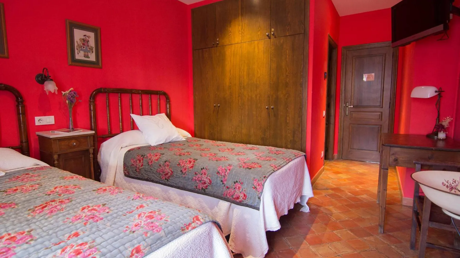 Country house Casa Leonardo Guest House Senterada Spain