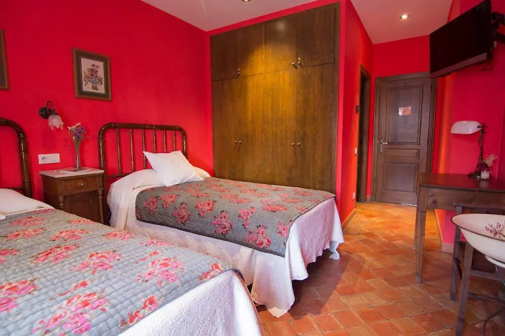 Casa Leonardo Guest House Senterada