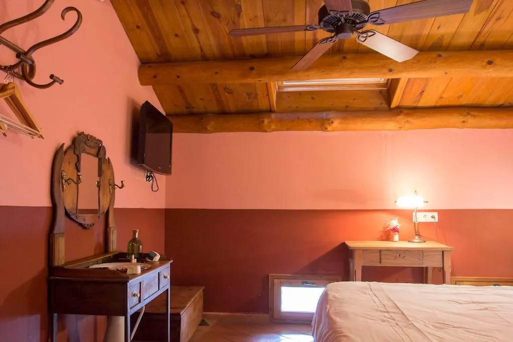Casa Leonardo Guest House Senterada